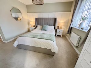 Photo 7- click for photo gallery